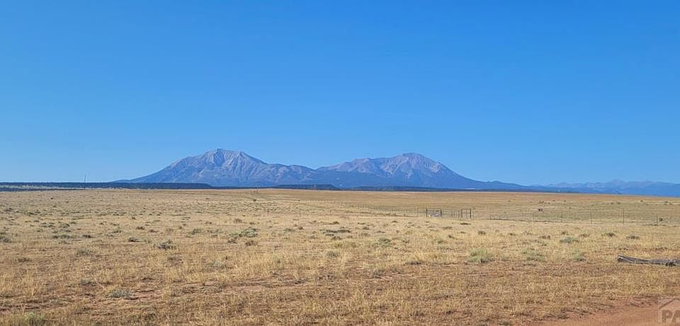 1st image of 5 E Peak