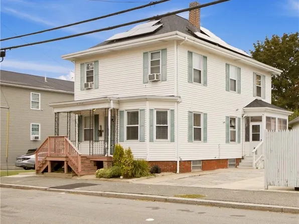 1003 Douglas Ave, Providence, RI 02904