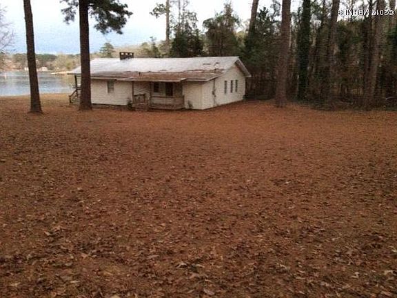 3rd image of 8885 Simmons Cir