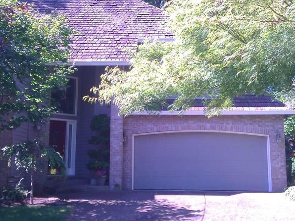 13584 Twin Creek Ln