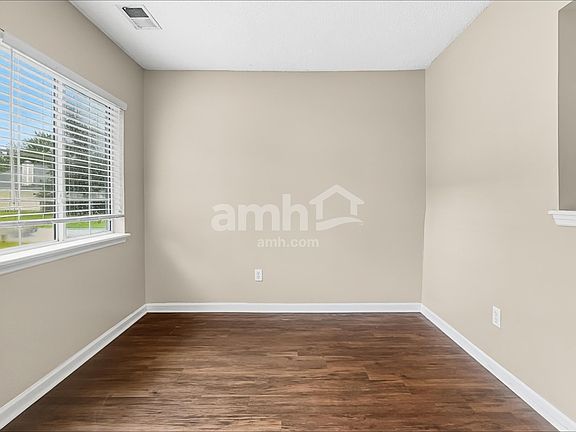 5th image of 8021 Old London Rd