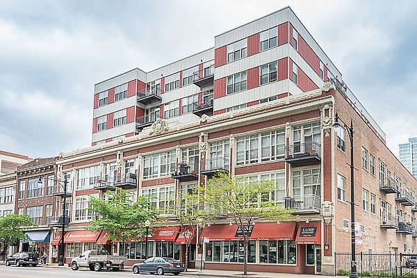 1st image of 1631 S Michigan Ave APT 609