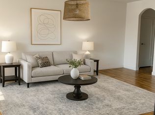 5261A Whitsett Ave, Valley Village, CA 91607