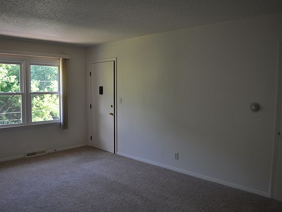 3rd image of 2629 24th St APT A
