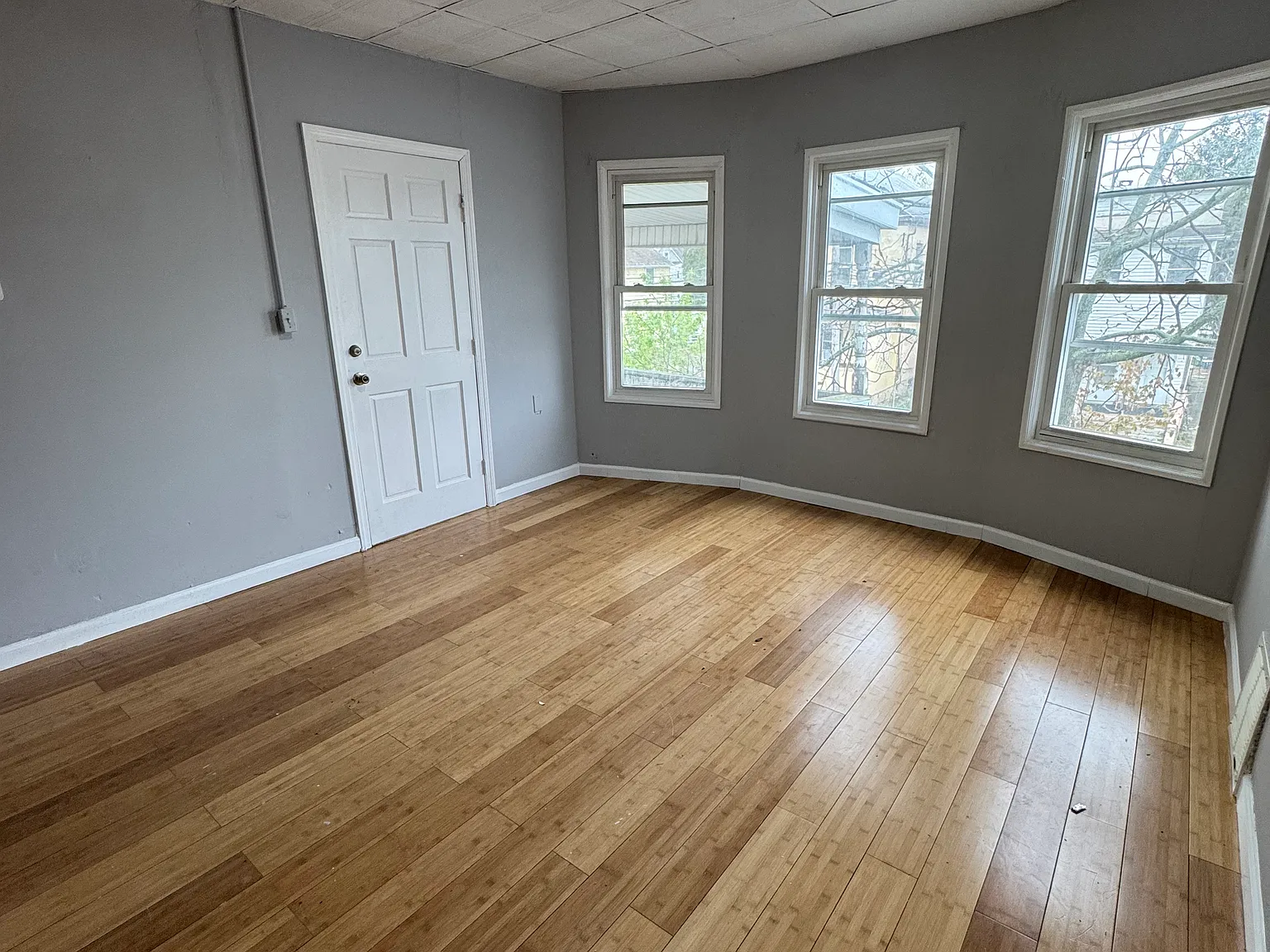 4 bed, 1500 sqft, $2,599 — Photo 4