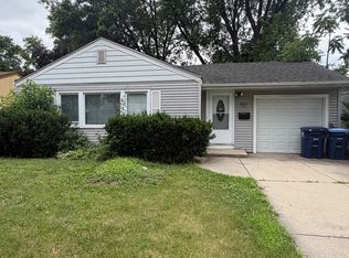 1024 S Wolf Rd, Des Plaines, IL 60016