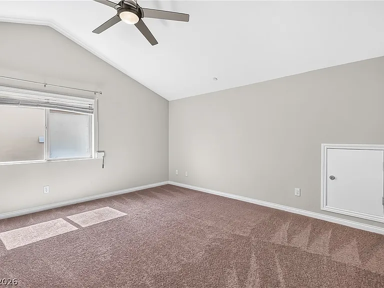 2852 Josephine Dr — Photo 23