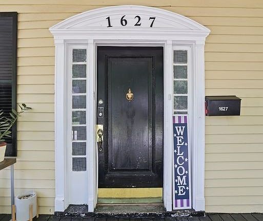 5th image of 1627 Berkeley Ave