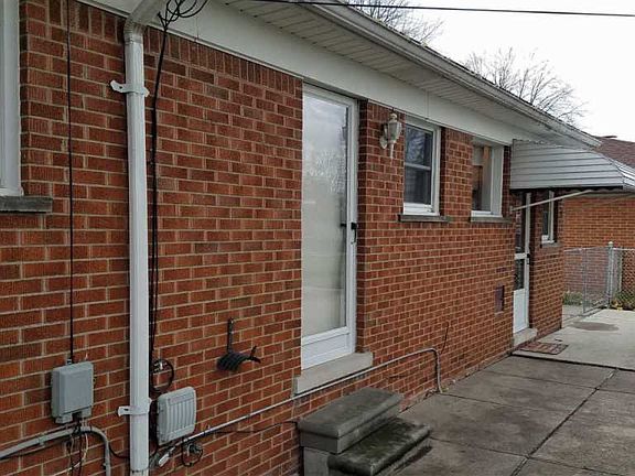5th image of 8388 Francine St