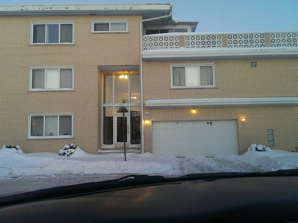 1st image of 8701 S Sacramento Ave APT 1