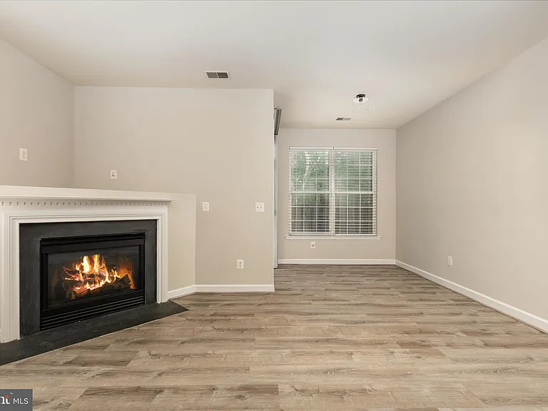 7579 Great Swan Ct — Photo 15