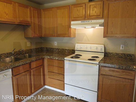 3rd image of 3939 10th St SE APT E6