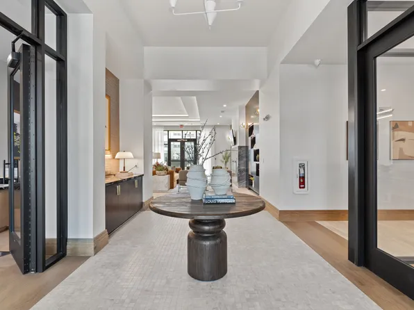 Tapestry Woodland Hills