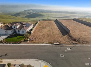 6801 Aquamarine Dr, Bakersfield, CA