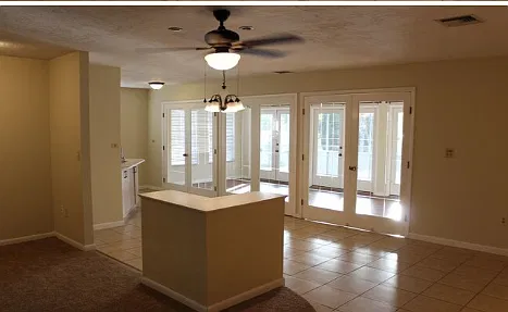 4 bed, 1900 sqft, $1,795 — Photo 4