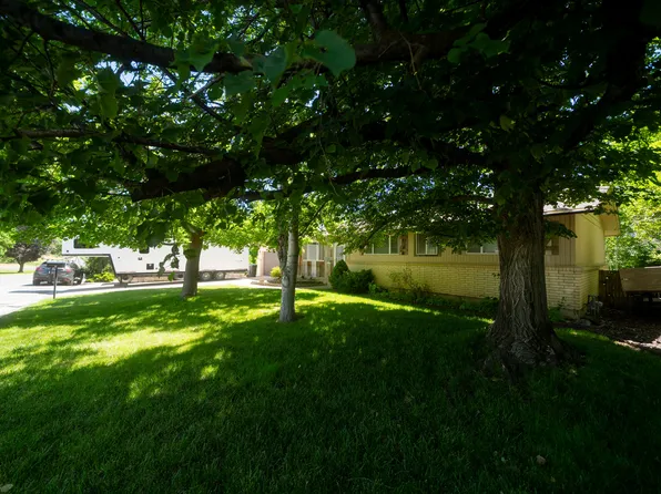 281 Panoramic Dr, Hyrum, UT 84319