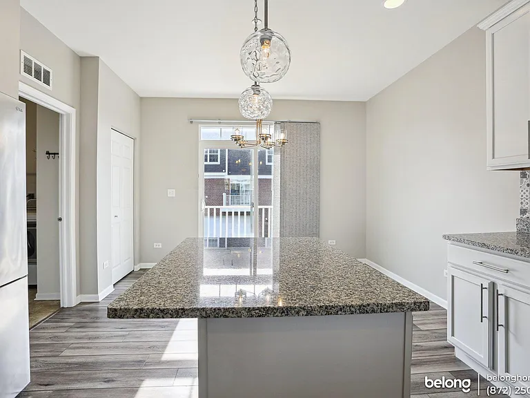2909 Madison Dr — Photo 5