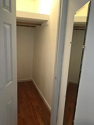 5th image of 103 W 80th St APT 2C