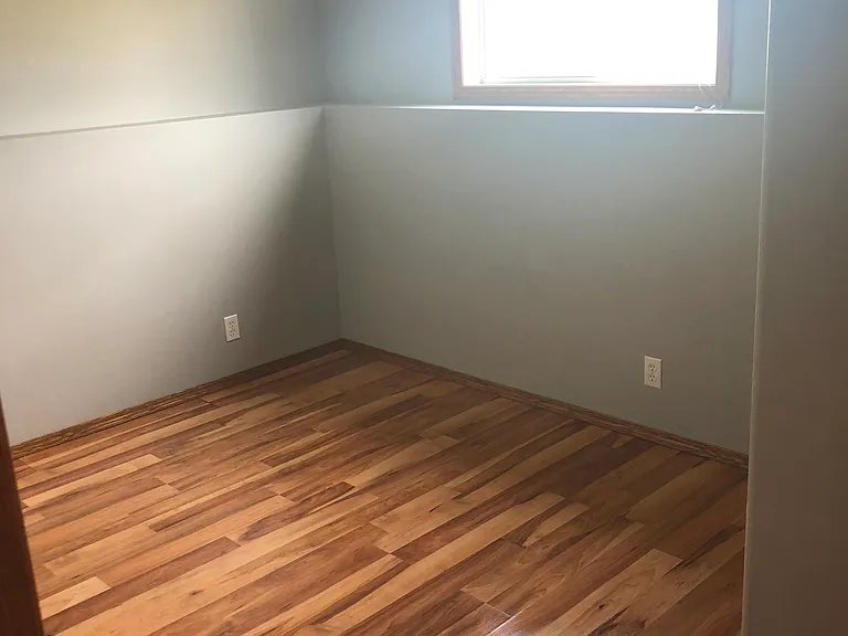 233 Kendrew Dr — Photo 11