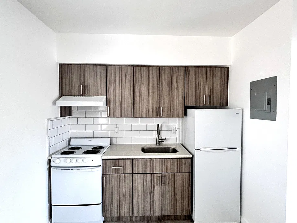 7800 NW 2nd Ave #113