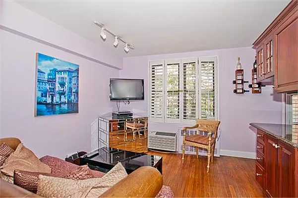 Sold by CitySites Real Estate Group | media 16