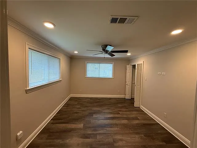 1055 Bonnabel Blvd — Photo 6