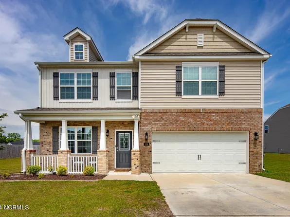 104 Featherstone Lane, New Bern, NC 28562