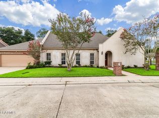 103 Leicester Ln, Lafayette, LA 70508