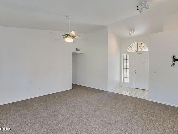 5th image of 4158 E Dover St