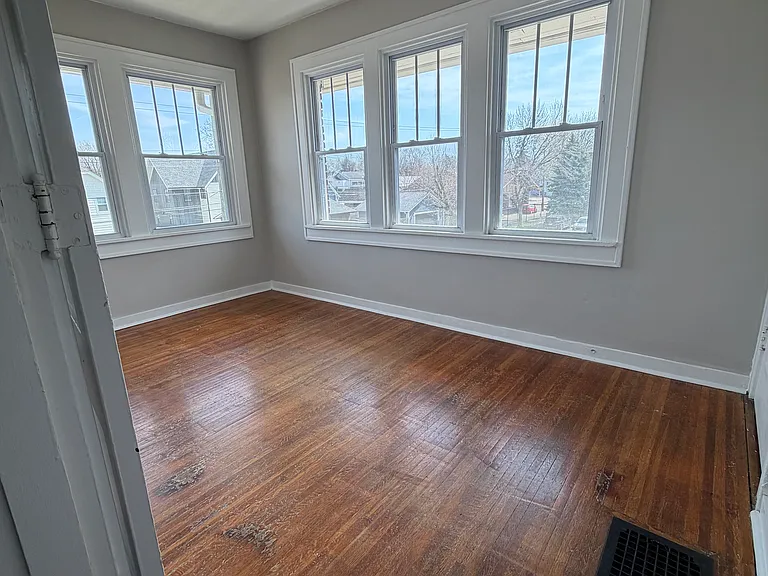3827 Central Ave — Photo 26