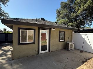 1147 E Lemon Ave, Monrovia, CA 91016