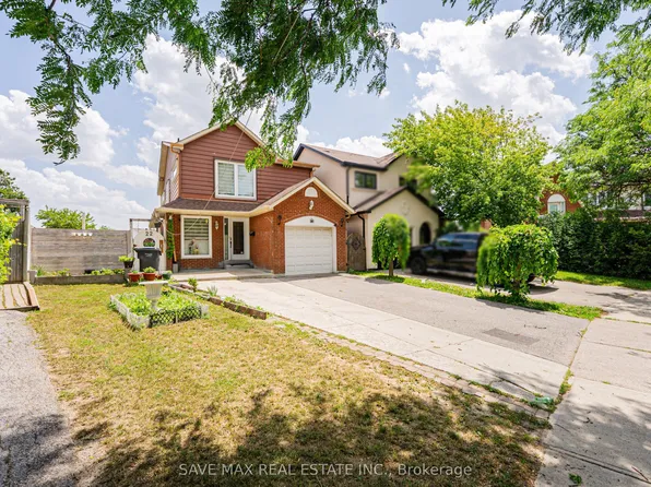 22 Foxacre Row, Brampton, ON L6V 3P5
