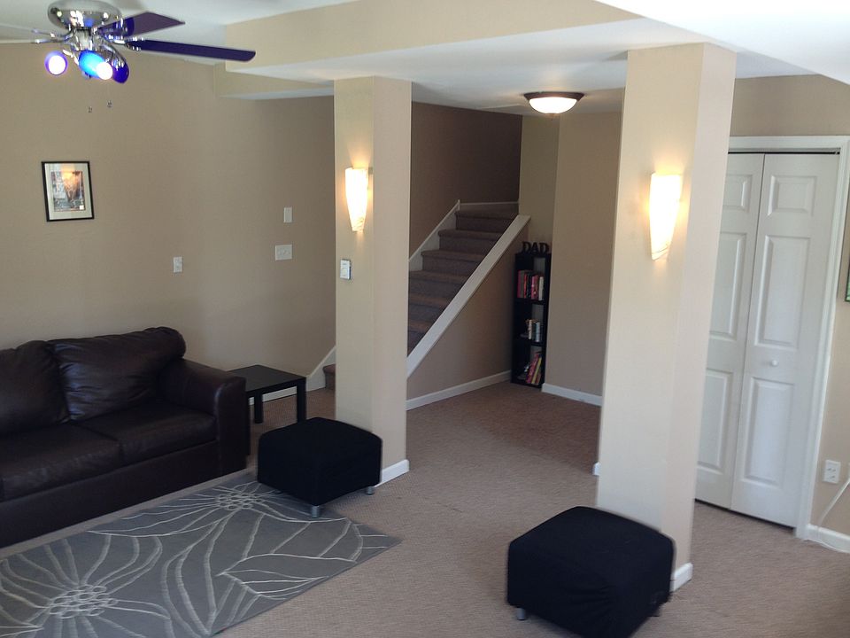 2nd image of 1013 W Bridge St