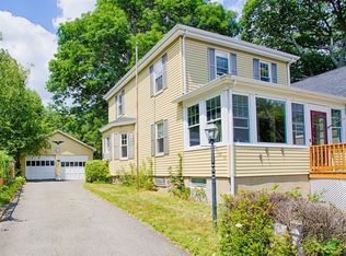 40 County Way, Beverly, MA 01915