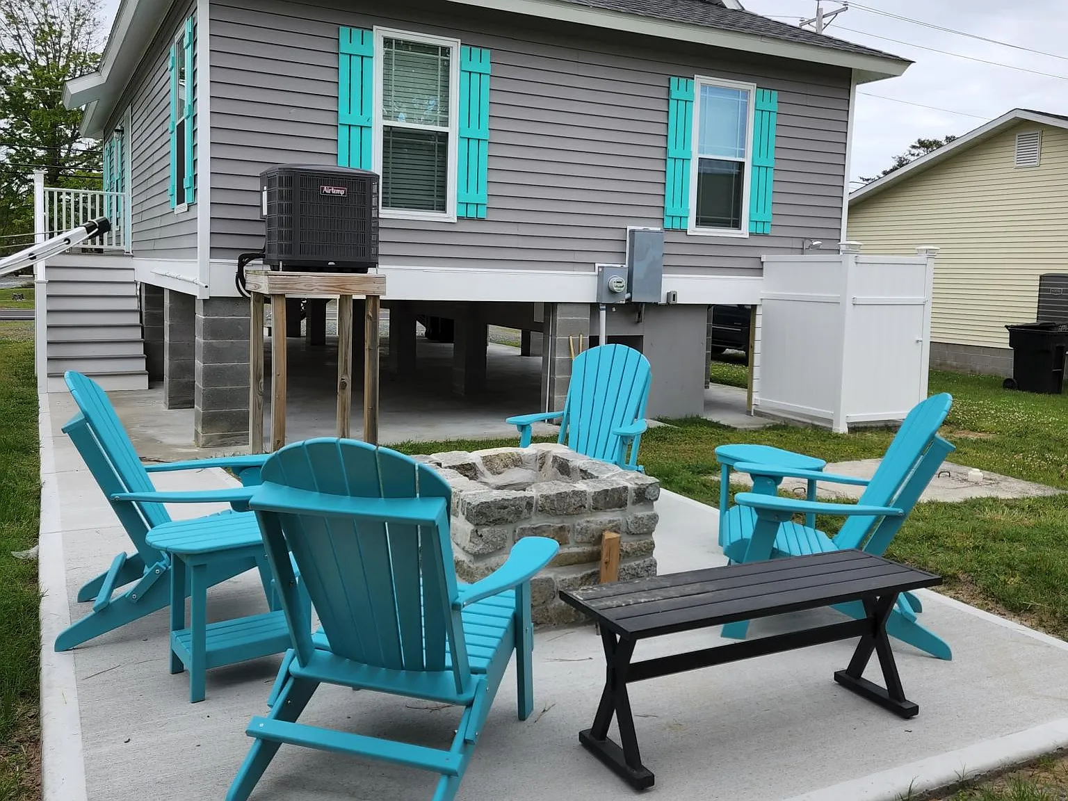 7228 Bunting Rd — Photo 2