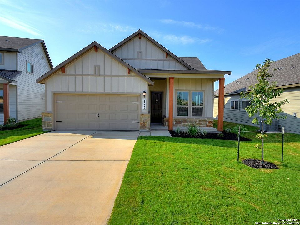1st image of 13338 Badlands Bend