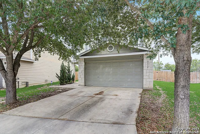 8002 Willow Country — Photo 3