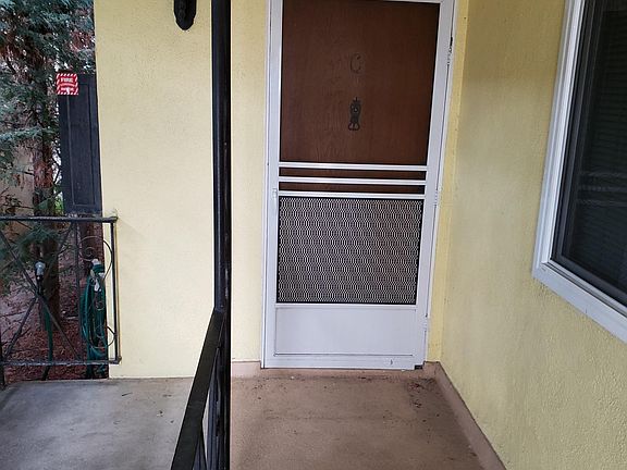 2nd image of 323 Bungalow Dr Unit C