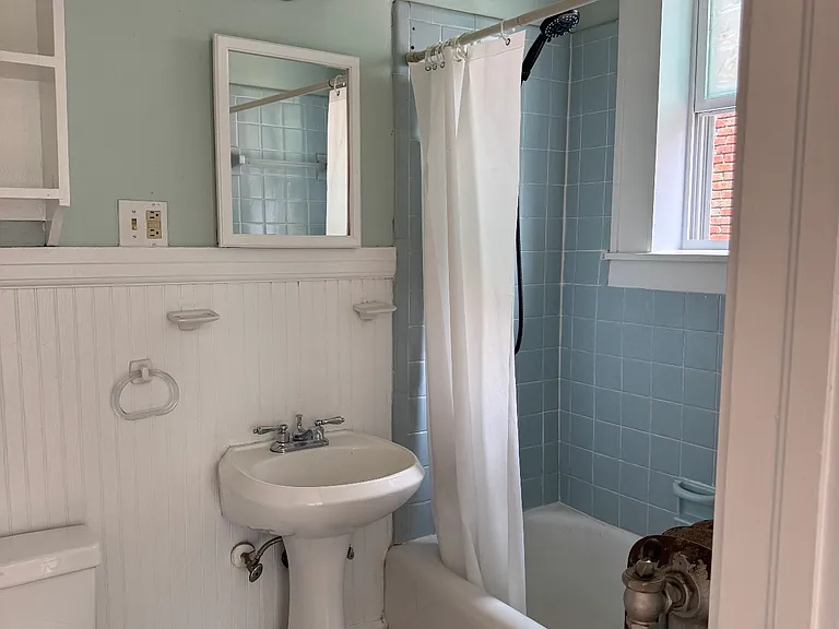 62 Maney Ave #2 — Photo 5