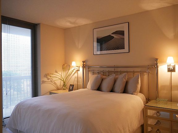 5th image of 222 N Columbus Dr #6