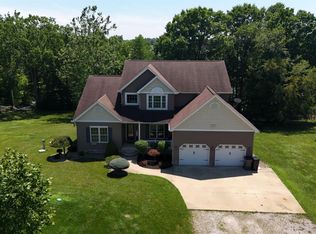 1140 Meadowview Rd, Willard, OH 44890