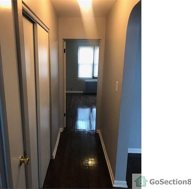 1st image of 7702 S Jeffery Blvd #3S