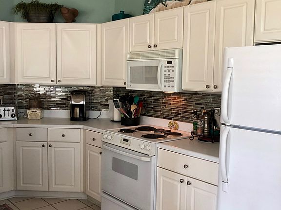 Kitchen with new backsplash.
