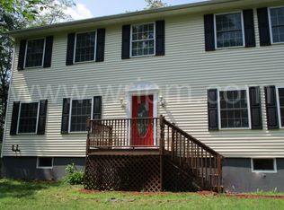 204 Meadow Ridge Acres Rd, Milford, PA 18337