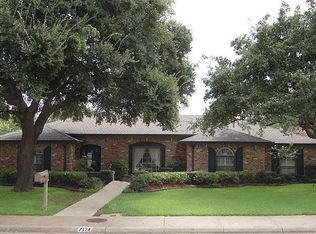 7124 Town Bluff Dr, Dallas, TX 75248