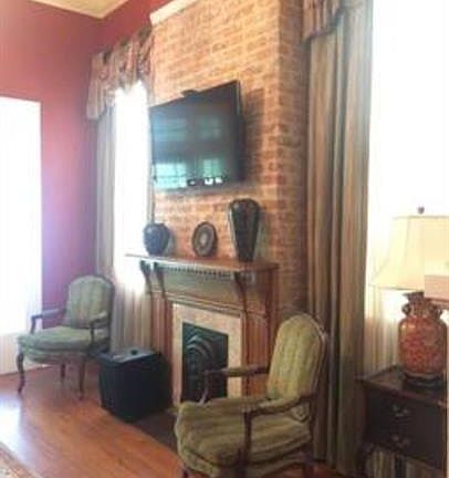 3rd image of 637 Esplanade Ave