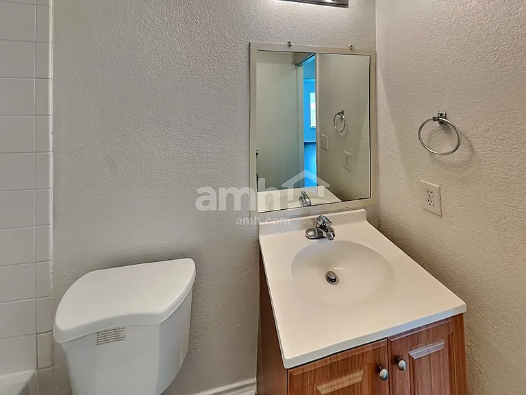 7827 Copper Holw — Photo 16