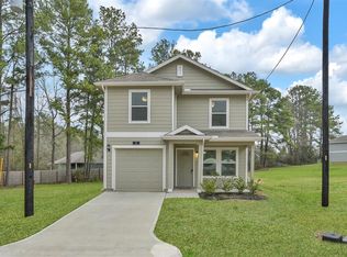 3 Holly Ln, Huntsville, TX 77340