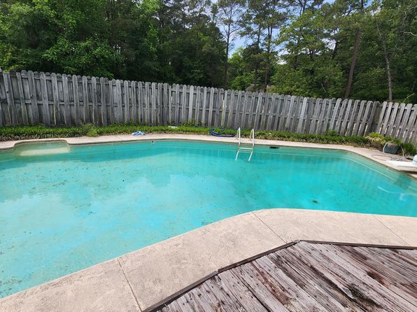 171 Summer Hill Drive, Elizabethtown, NC 28337