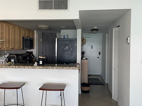 5th image of 999 Brickell Bay Dr APT 1103